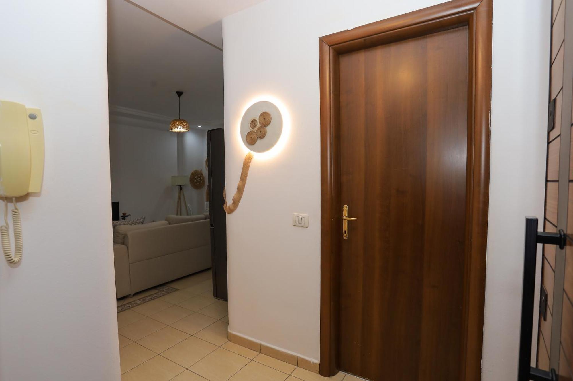 New Bazar Selvia Apartment Тирана Екстер'єр фото